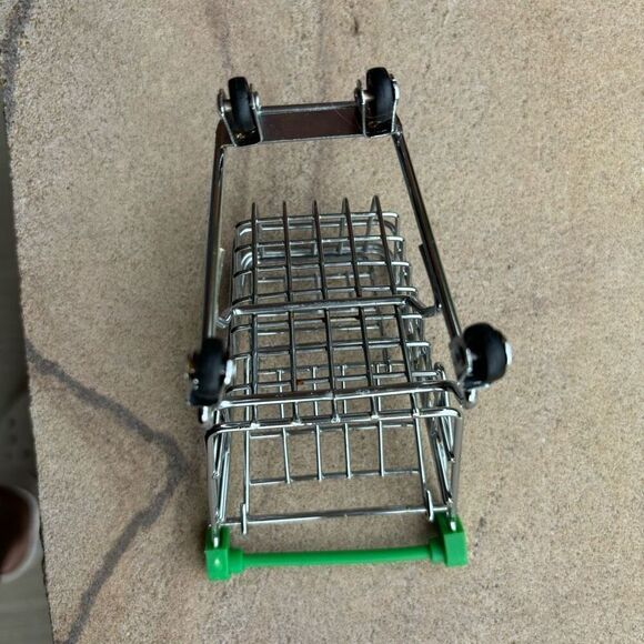 Mini Toy Metal Shopping Cart - Picture 6 of 8